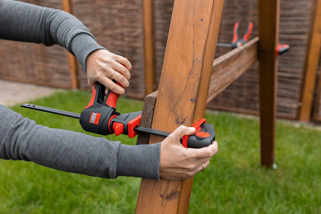 BESSEY EHKL360-18. Trigger Clamps, One‑hand Bar Clamps With 360 Degree Rotating Handle  18" x 3-1/8" - Image 12