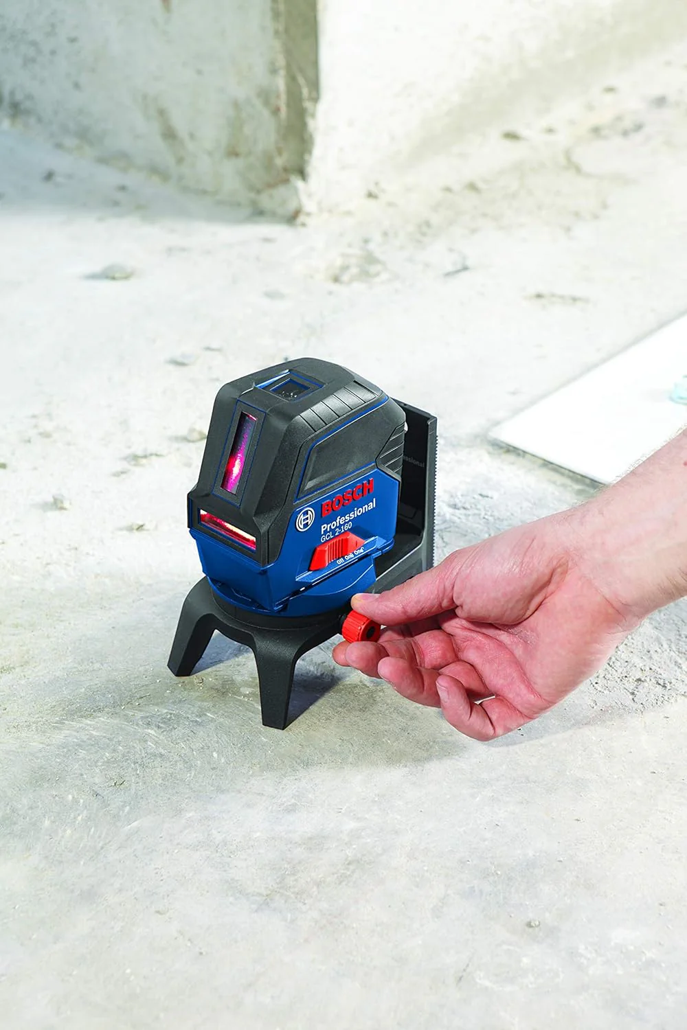 BOSCH GCL 2-160, Self-Leveling Cross-Line Laser with Plumb Points - Image 11