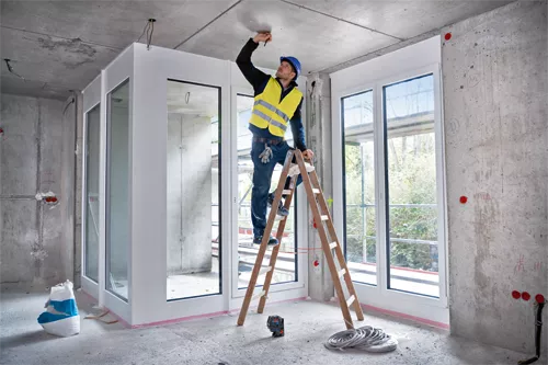 BOSCH GCL100-40G, GCL100-40G Self-Leveling Cross-Line Laser w/ Plumb Points-Green - Image 4