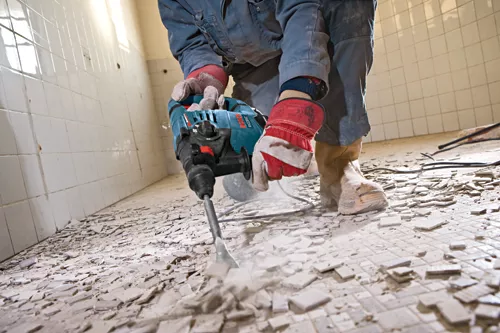 BOSCH RH328VC, 1-1/8" SDS-plus® Rotary Hammer w/ Vibration Control - Image 5