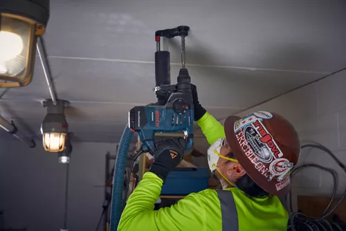BOSCH RH328VC, 1-1/8" SDS-plus® Rotary Hammer w/ Vibration Control - Image 9