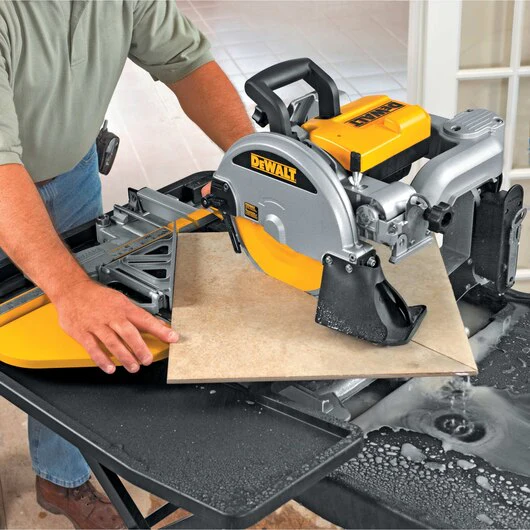DEWALT D24000, 10'' Wet Tile Saw - Image 8