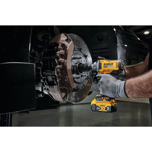 DEWALT DCF896P2,  20V MAX XR TOOL CONNECT 1/2" MID TORQUE IMPACT WRENCH (DETENT PIN) (5.0AH) W/ 2 BATTERIES AND BAG - Image 4