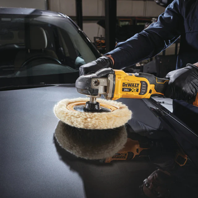 DEWALT DCM849P2, 20V MAX 7 in Cordless Variable Speed Rotary Polisher Kit - Image 3