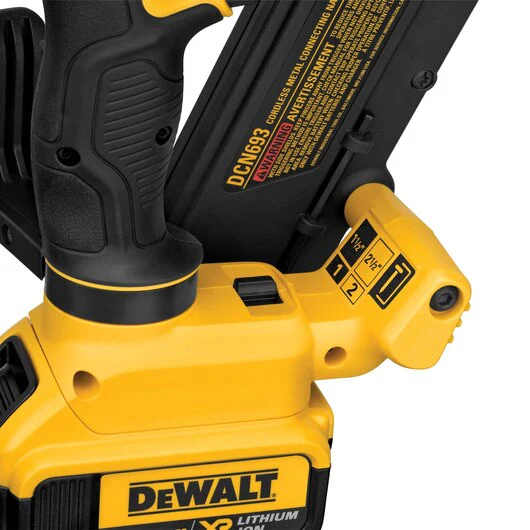 DEWALT DCN693M1, 20V MAX XR Metal Connecting Nailer Kit - Image 3