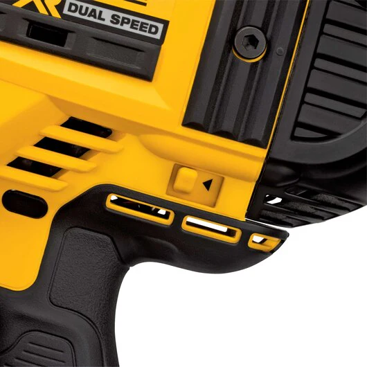 DEWALT DCN693M1, 20V MAX XR Metal Connecting Nailer Kit - Image 4