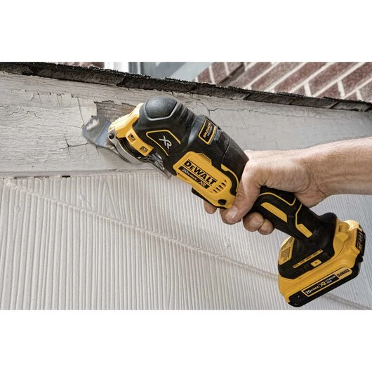 DEWALT DCS355B, 20V MAX XR Oscillating Multi tool (Tool Only) - Image 3