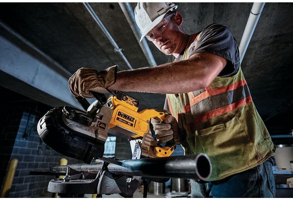 DEWALT DCS376B, 20V MAX DUAL HANDED Band Saw - Image 2