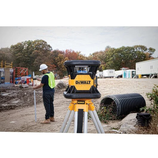 DEWALT DW079LR, 20V MAX Red Rotary Tough Laser - Image 3