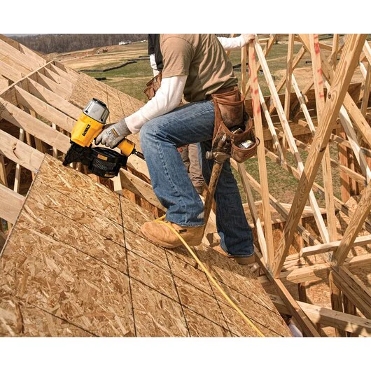 DEWALT DW325C, 15 Degree Coil Framing Nailer - Image 2