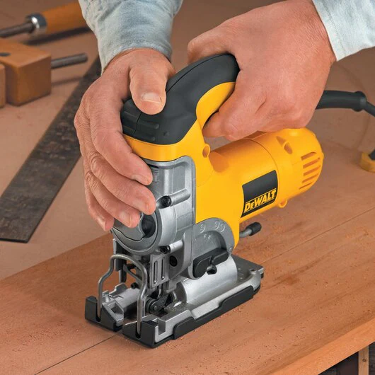 DEWALT DW331K, Top Handle Jig Saw (6.5 Amp) - Image 7