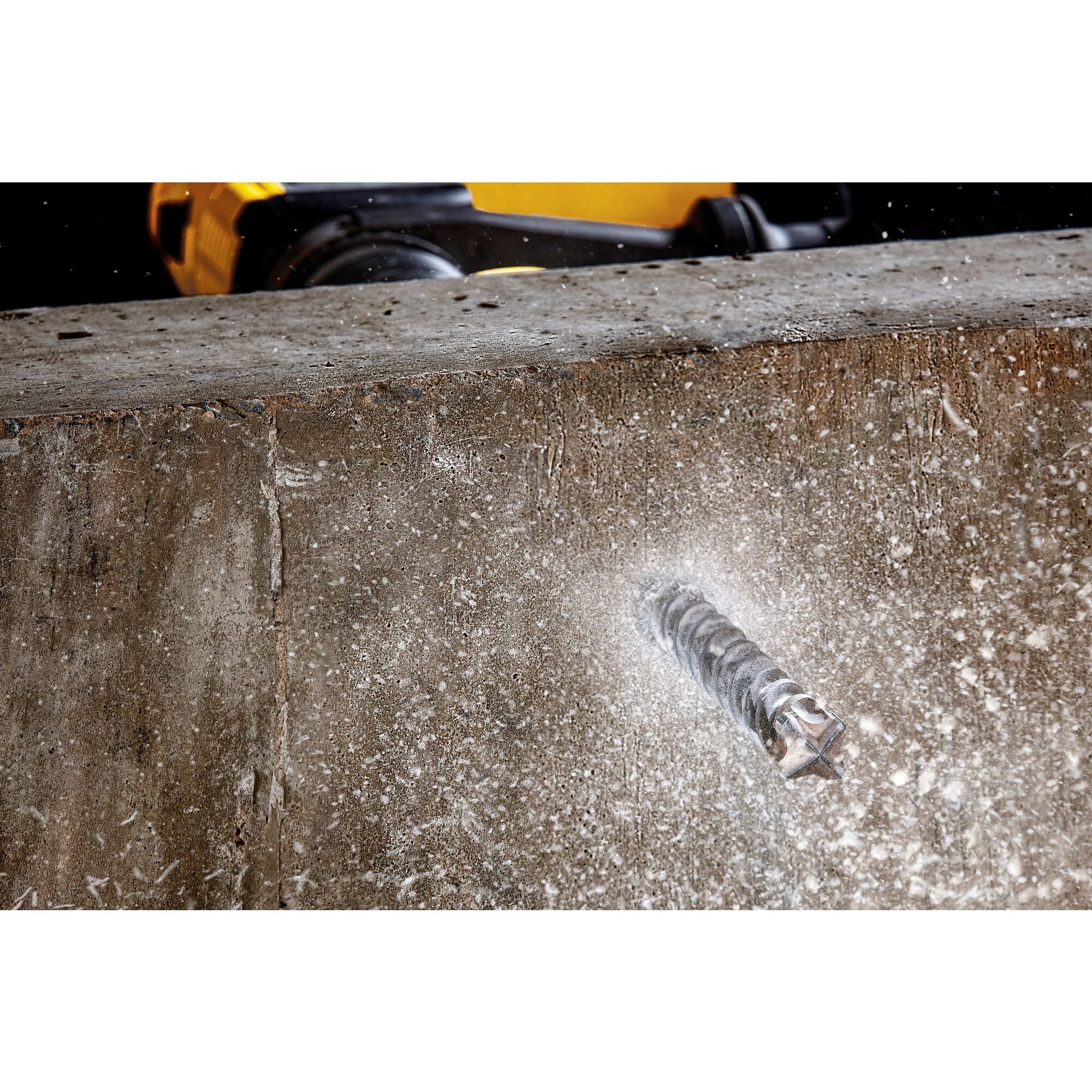 DEWALT DW5822, 1-1/8'' x 18'' x 22-1/2'' SDS Max High Impact Carbide 4-Cutter Drill Bits (sold/ea) - Image 6
