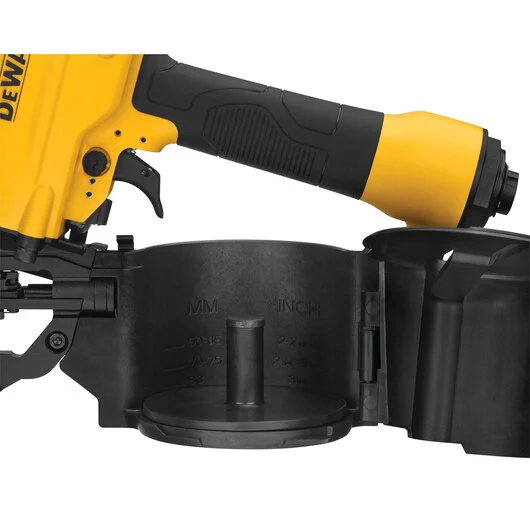DEWALT DWF83C, 15° WIRE WELD COIL FRAMING NAILER - Image 3