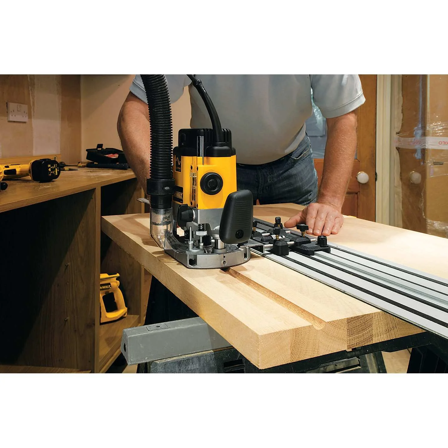 DEWALT DWS5031, Track Saw Router Adapter - Image 2