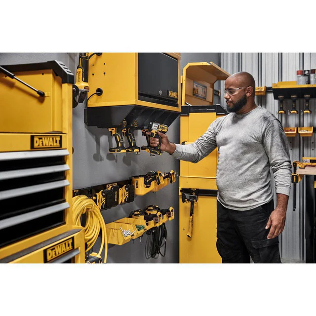 DEWALT DWST82819, BATTERY MOUNT RAIL - Image 3