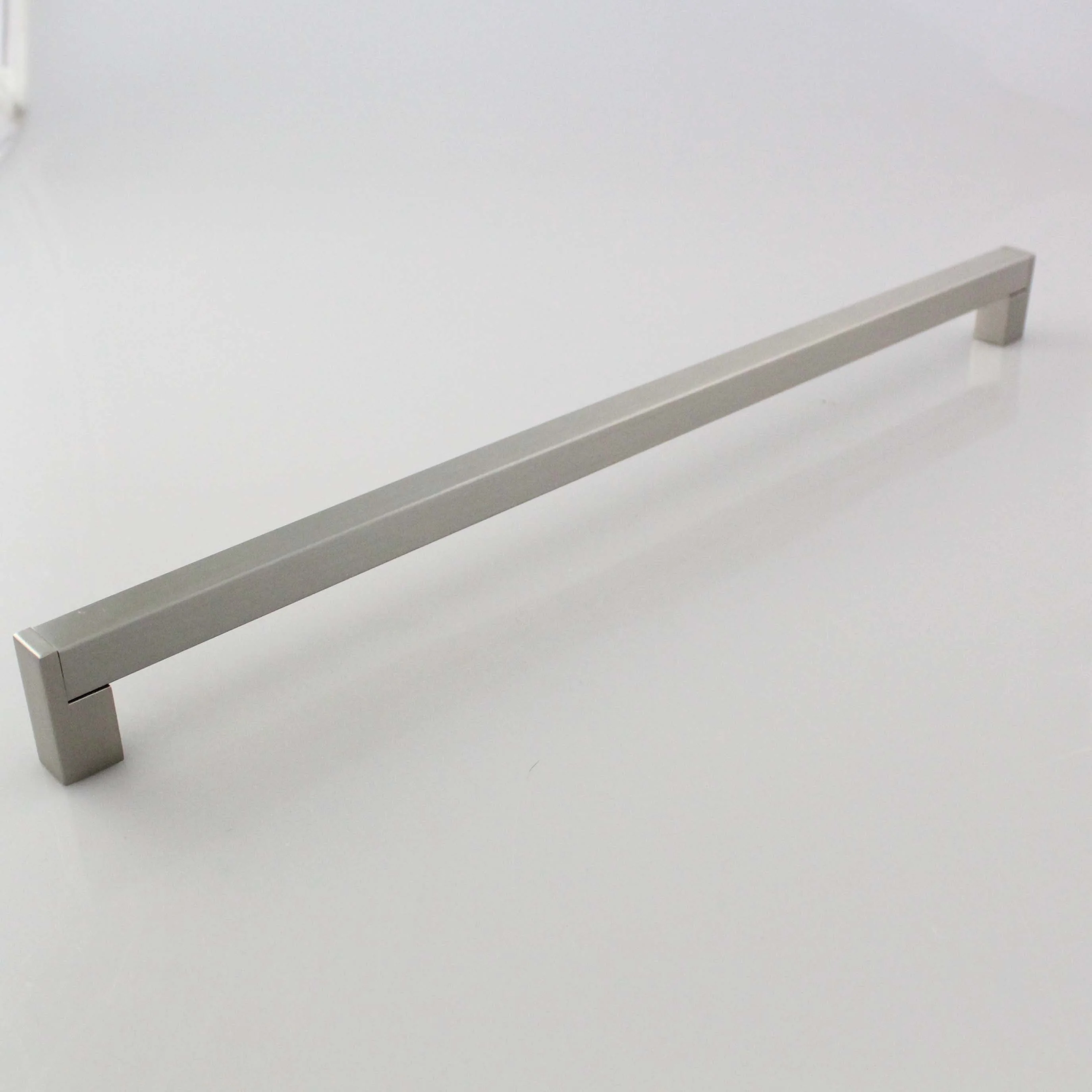 Eurofit H-62006-416, Handle, 416mm, Satin Nickel (PUZZLE)