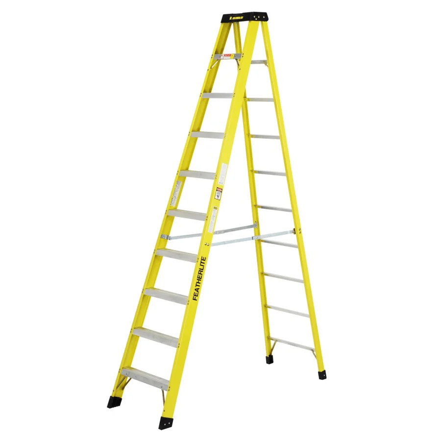 Featherlite 6910, 10′ Extra-Heavy Duty Fiberglass Stepladder (IN-STORE PICKUP ONLY)