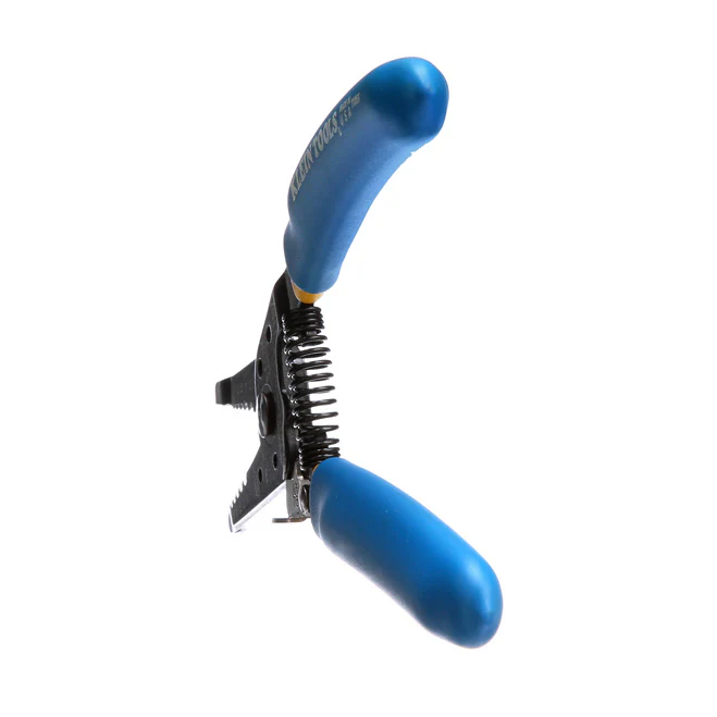 Klein Tools 11055, Solid and Stranded Copper Wire Stripper and Cutter - Image 10