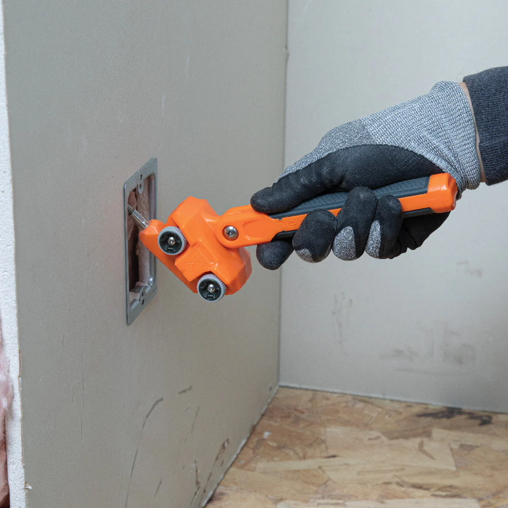 Klein Tools 50611, Magnetic Wire Puller - Image 6