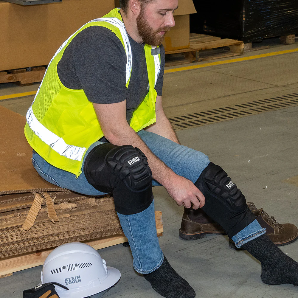 Klein Tools 60614, Lightweight Knee Pad Sleeves, S/M - Image 7
