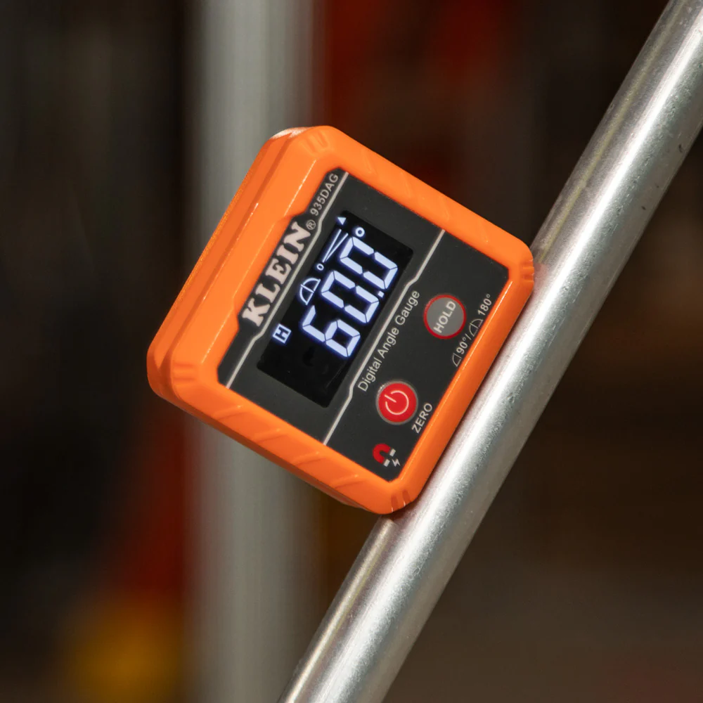 Klein Tools 935DAG, Digital Angle Gauge and Level - Image 9