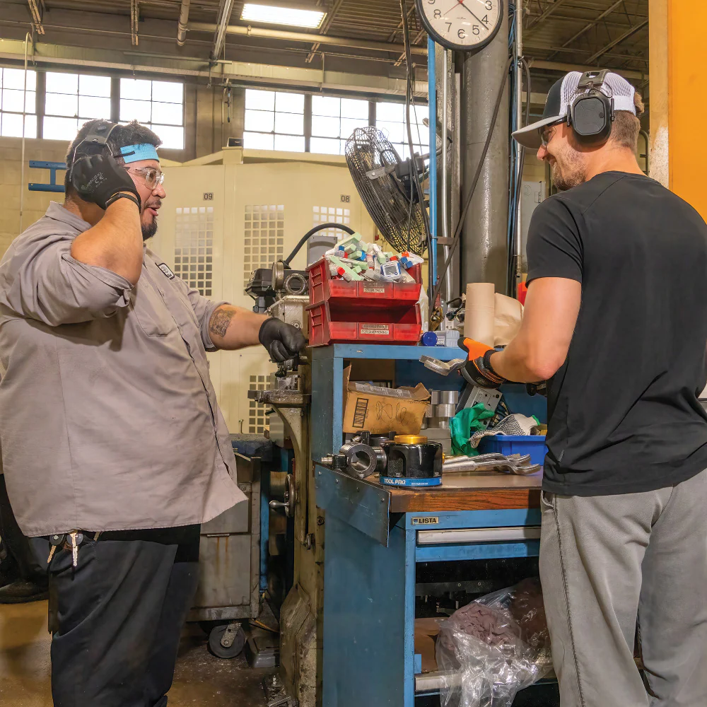 Klein Tools AESEM1S, Situational Awareness Bluetooth® Earmuffs - Image 7