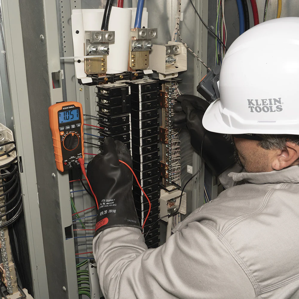 Klein Tools MM420, Digital Multimeter TRMS Auto-Ranging 600V Temp - Image 6