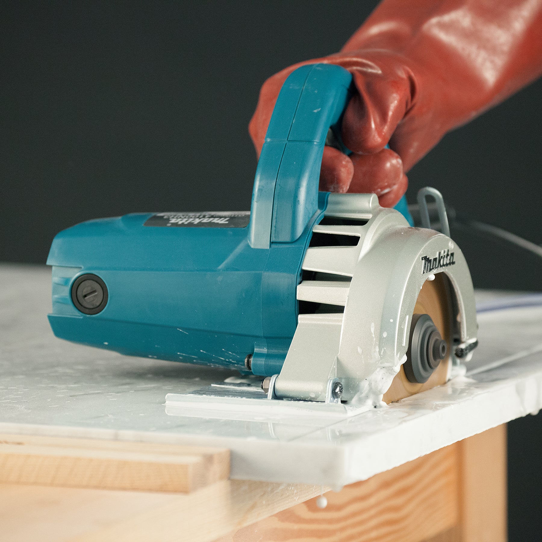 Makita 4100NH3ZX, 4-3/8" Masonry Saw - Image 6
