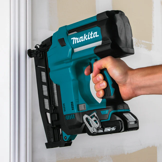 Makita DBN600Z, 18V LXT 16 Ga Finish Nailer (Tool Only) - Image 2