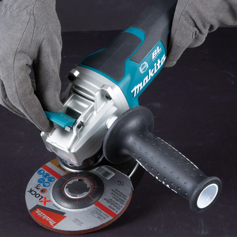 Makita DGA519Z, 18V LXT 5" Cordless Angle Grinder with X-Lock and Brushless Motor - Image 4