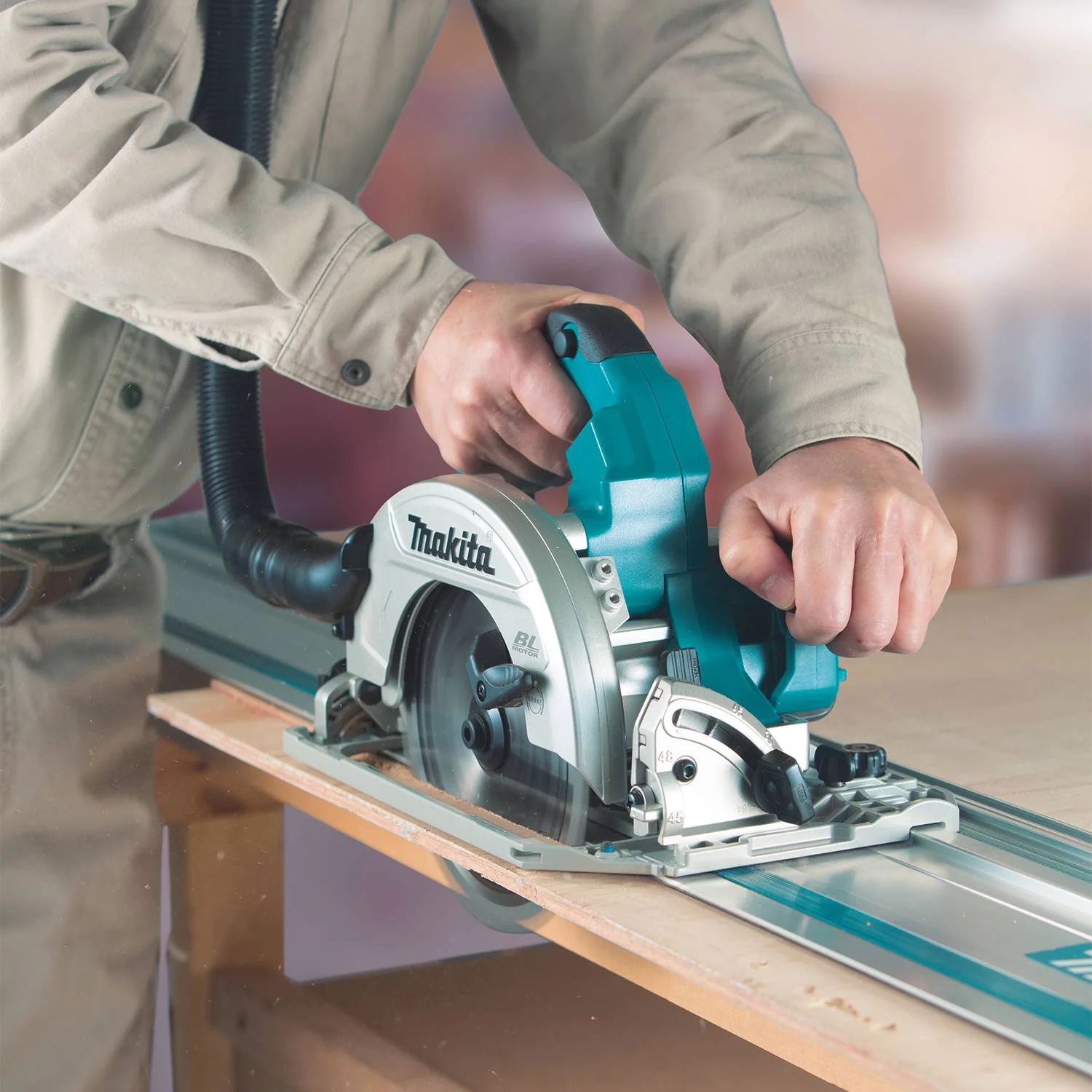 Makita DHS782Z, 18VX2 LXT Brushless 7-1/4" Circular Saw (Tool Only) - Image 4