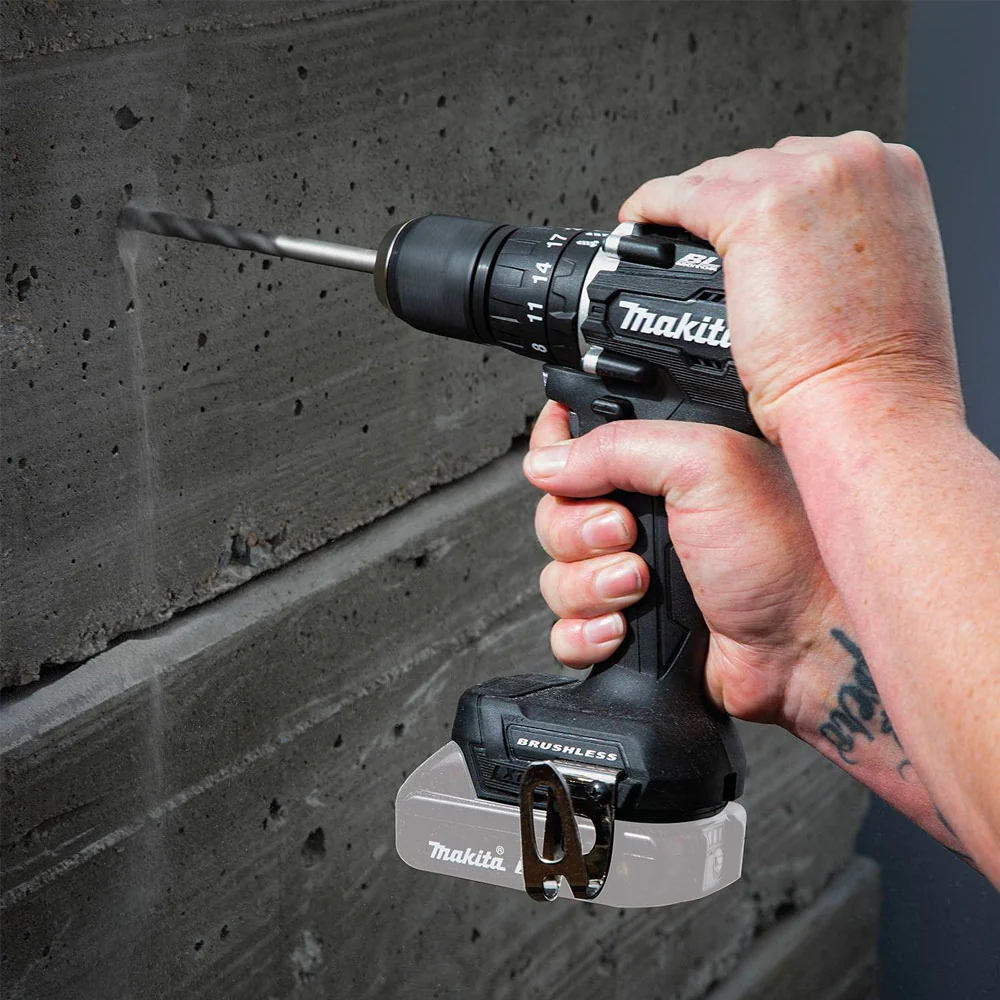 Makita DLX2423BX3, 18V LXT BL Sub-Compact Brushless 2 Tool Combo Kit - Image 2