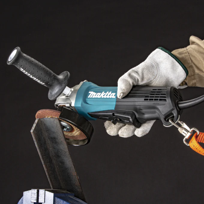 Makita GA5052R, 5" Angle Grinder w/Soft Start - Image 2
