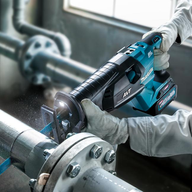 Makita JR002GM102, 40V MAX XGT Li-Ion Brushless Cordless Reciprocating Saw w/ AVT & XPT (4.0 Ah Kit) - Image 4