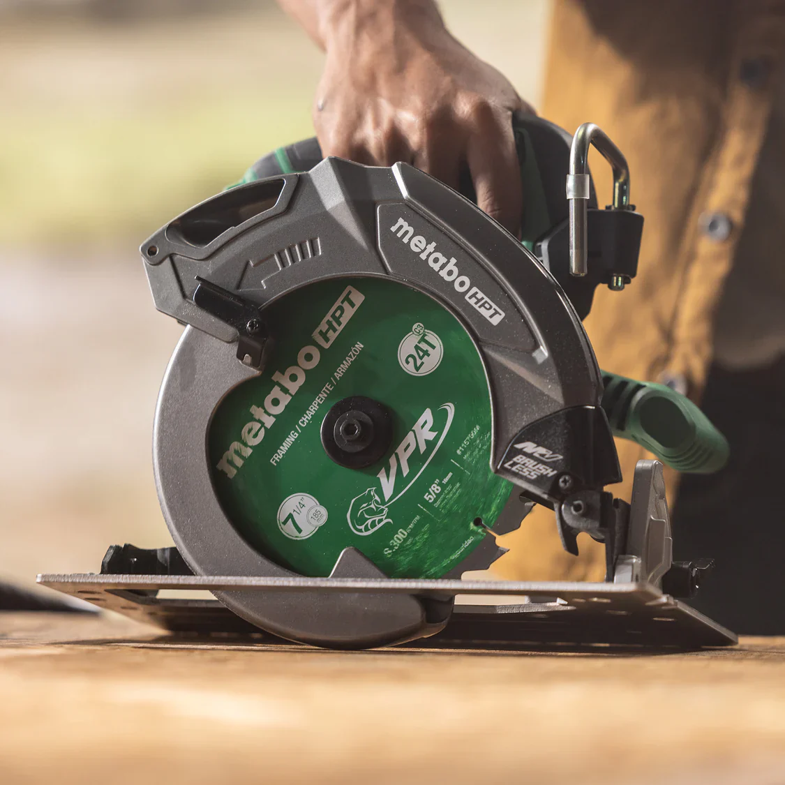 Metabo HPT C3607DBQ4M, 36V MultiVolt™ 7-1/4 Inch Cordless Circular Saw (Tool Only) - Image 3