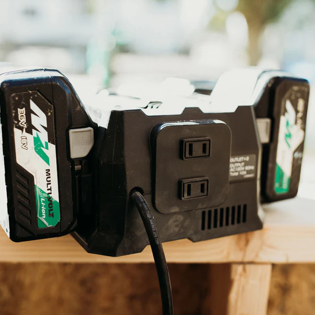 Metabo HPT UC18YTSL, M 4 Port 18V/36V Lithium Ion Battery Charger - Image 7