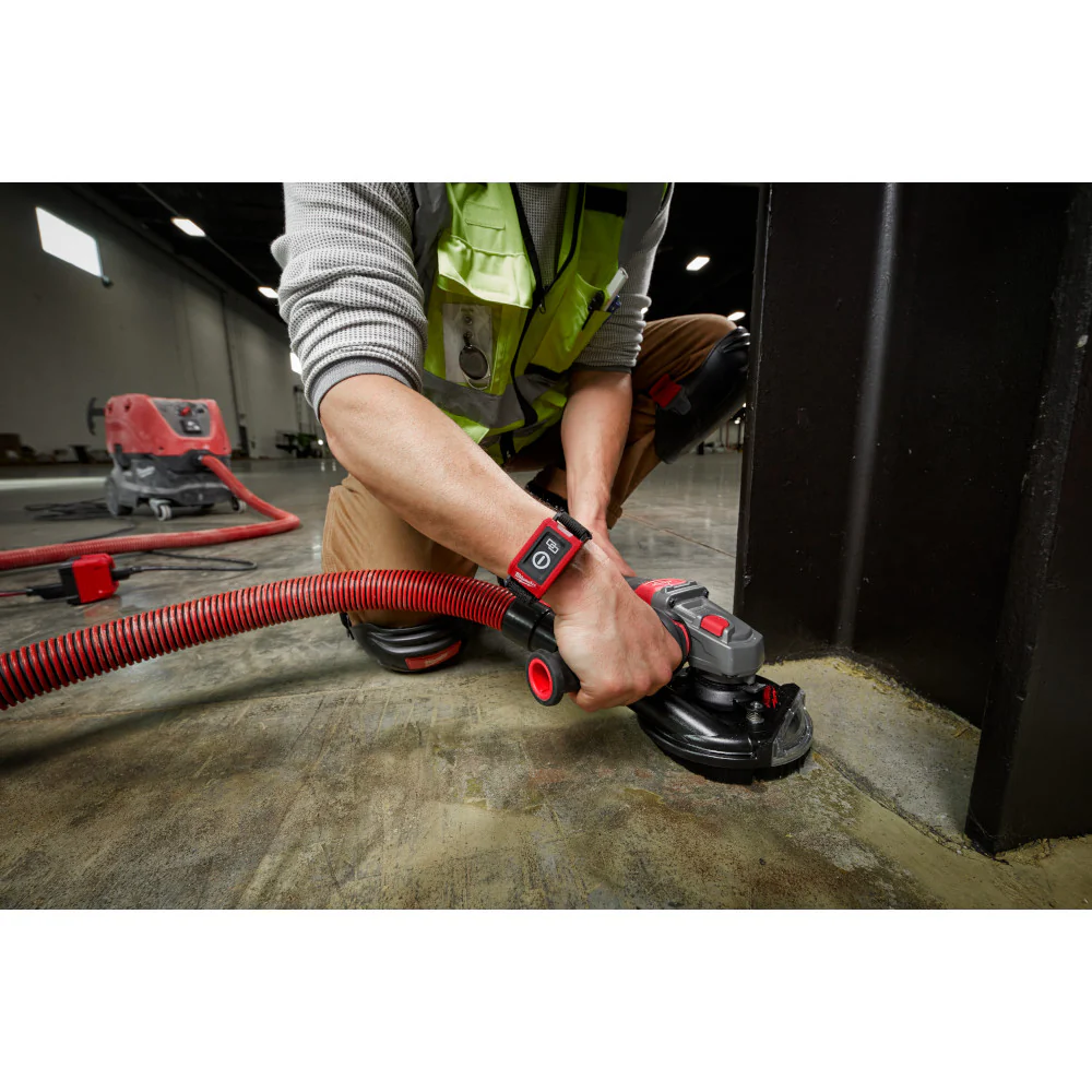Milwaukee 0950-20, Wireless Dust Control Adapter and Remote Kit - Image 5