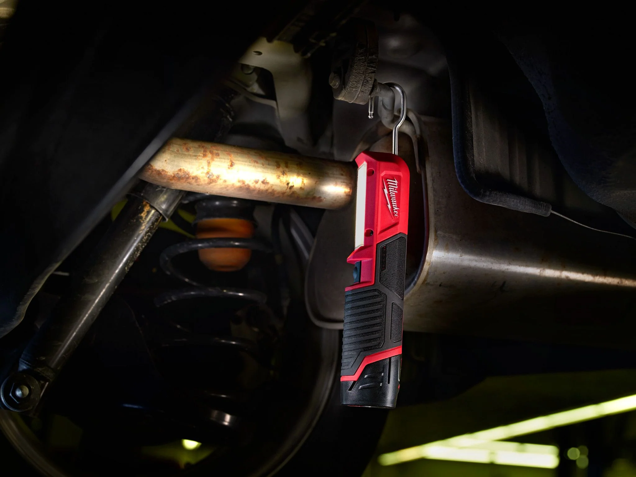 Milwaukee 2351-20, M12 LED Stick Light (Tool Only) - Image 4