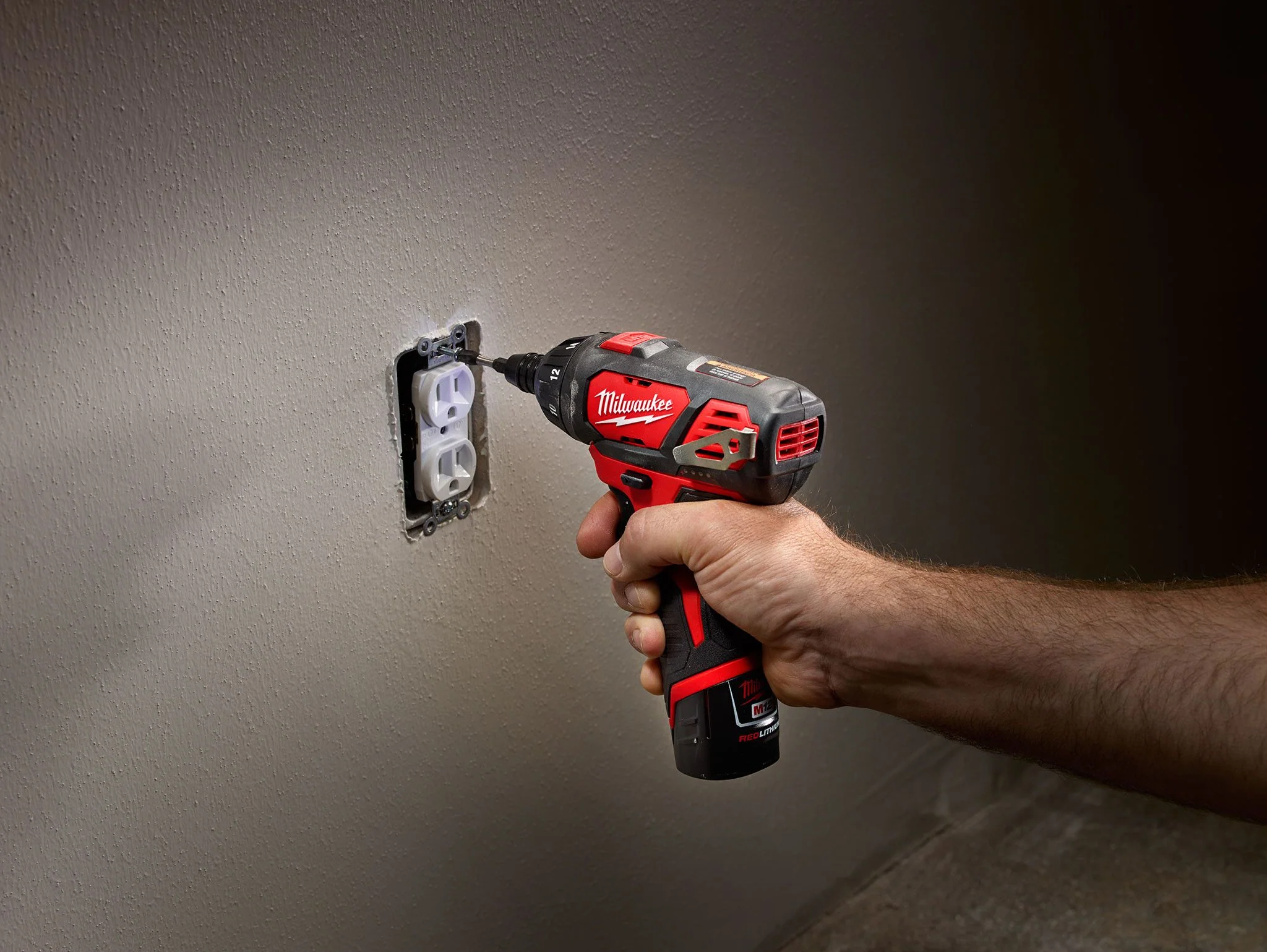Milwaukee 2401-20, M12 Screwdriver (Tool Only) - Image 2