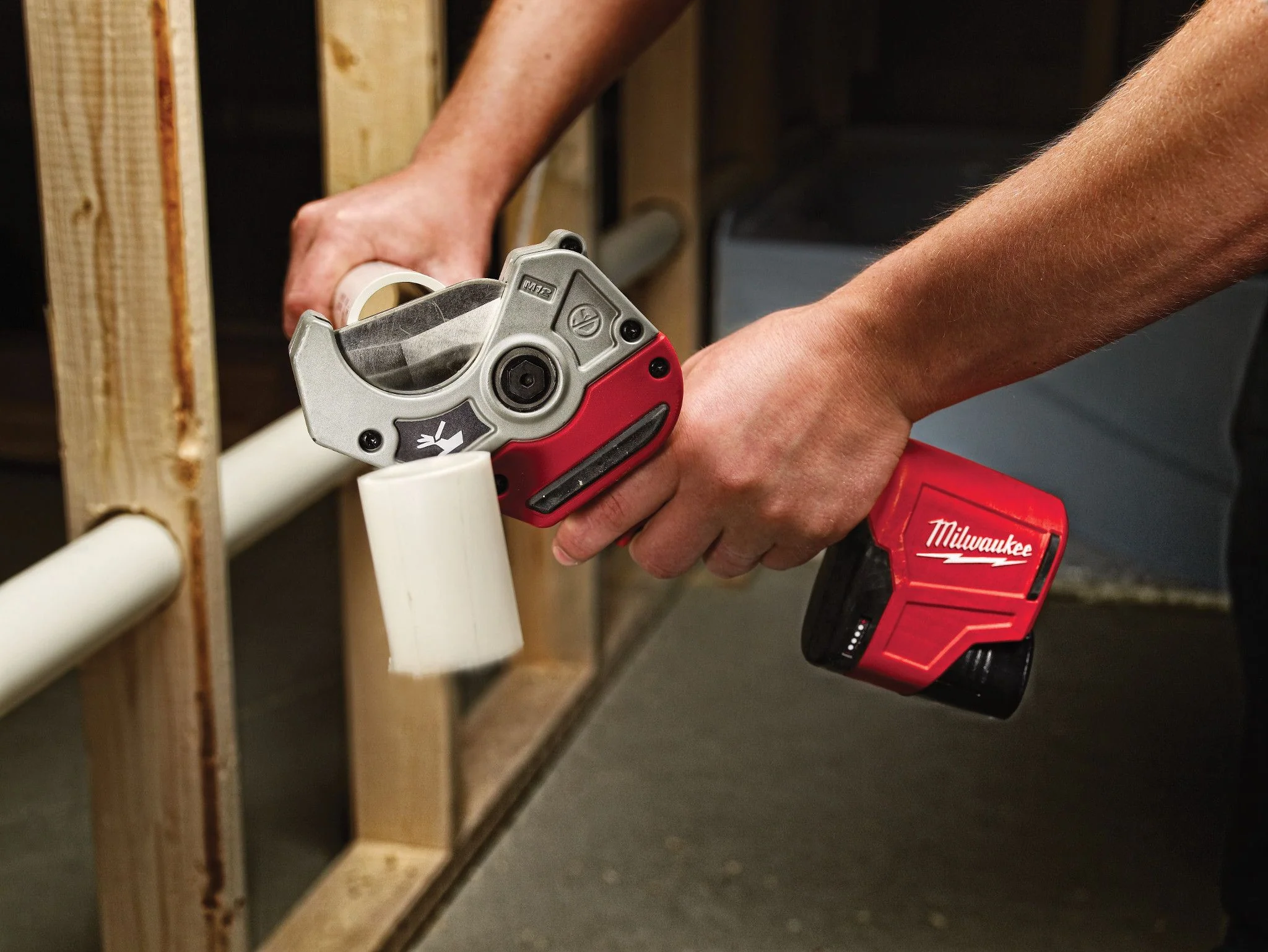 Milwaukee 2470-20, M12™ Plastic Pipe Shear (Tool Only) - Image 5