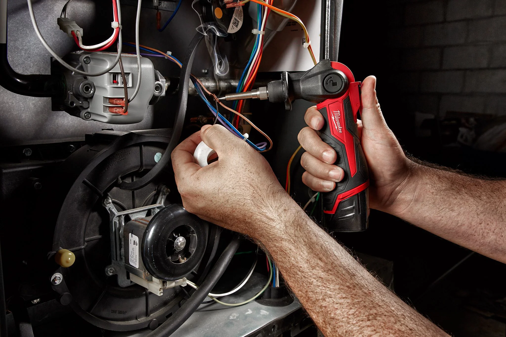 Milwaukee 2488-21, M12 Soldering Iron Kit - Image 3