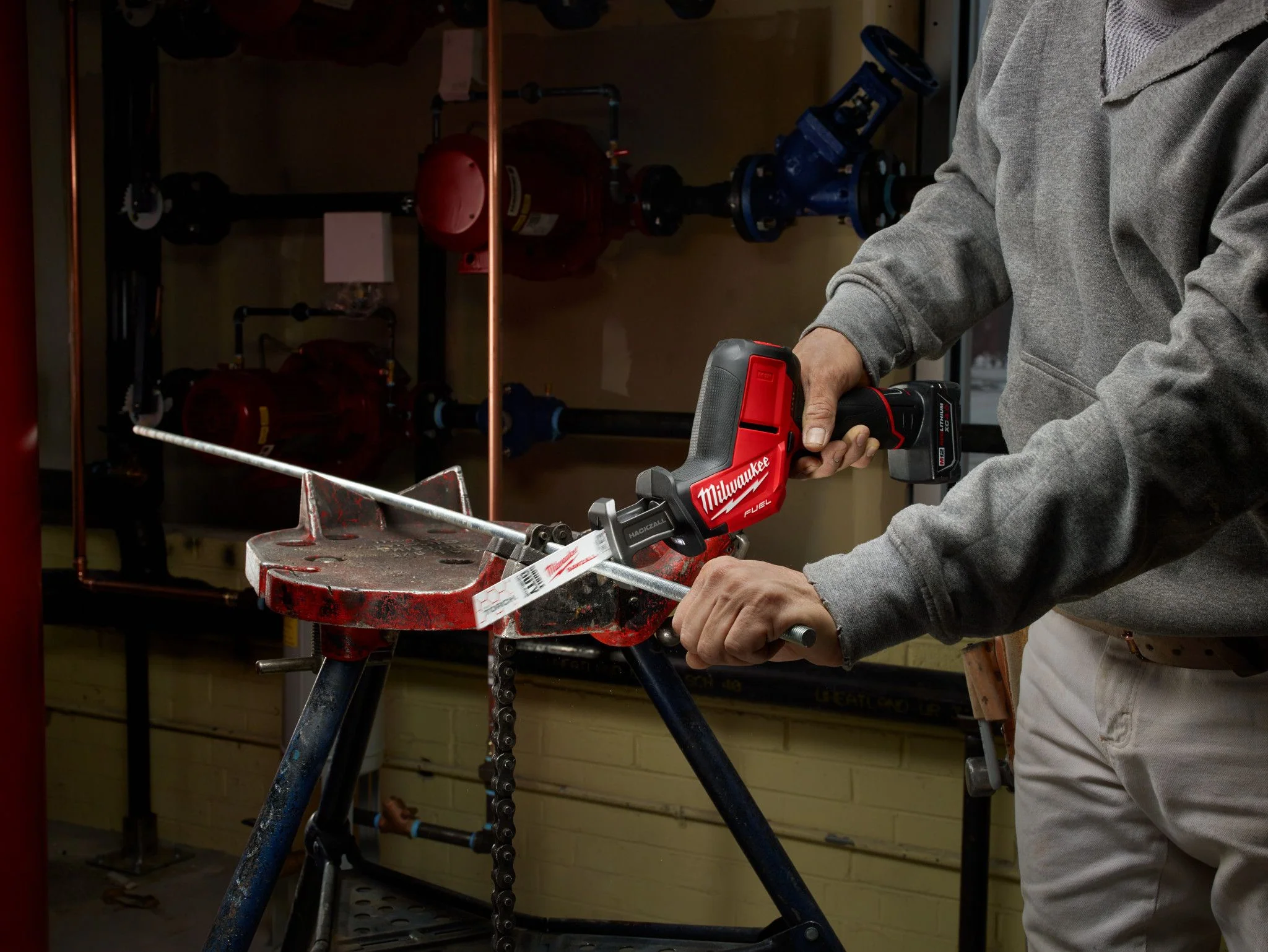 Milwaukee 2520-21XC, M12 FUEL™ HACKZALL® Recip Saw Kit - Image 4