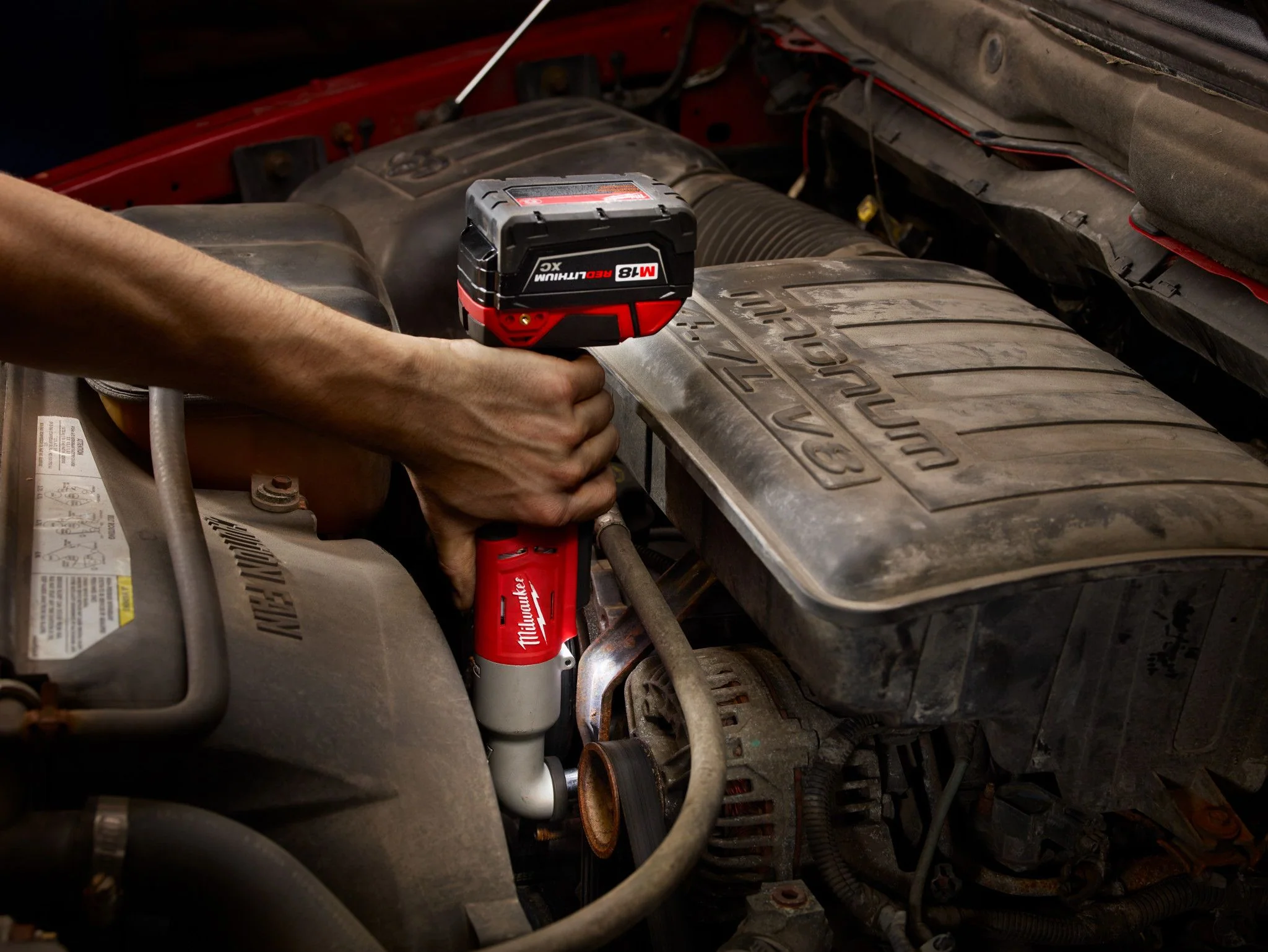 Milwaukee 2668-20, M18 2-Speed 3/8" Right Angle Impact Wrench (Tool Only) - Image 4