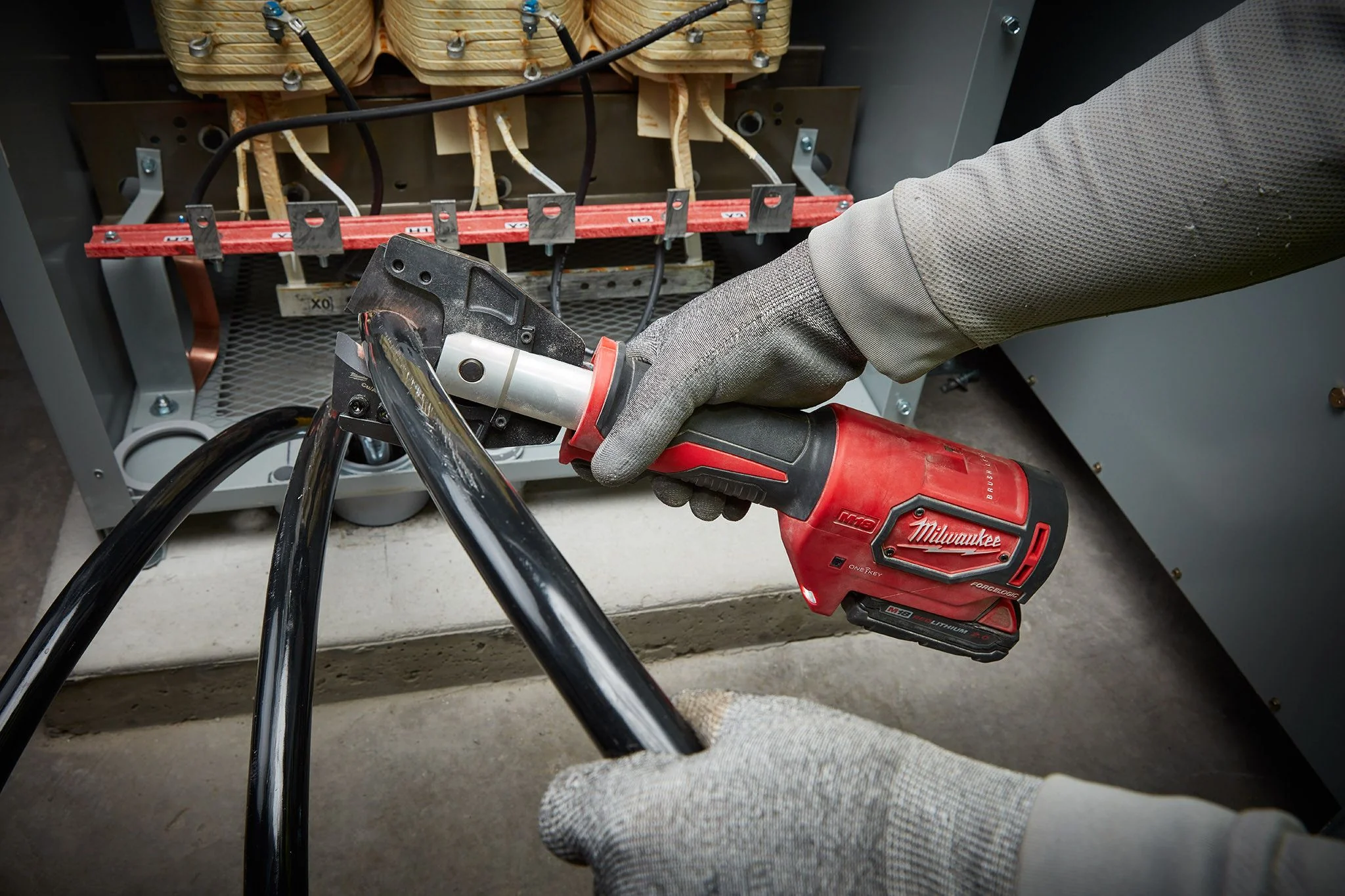 Milwaukee 2672-21, M18™ FORCE LOGIC™ CABLE CUTTER KIT - Image 4