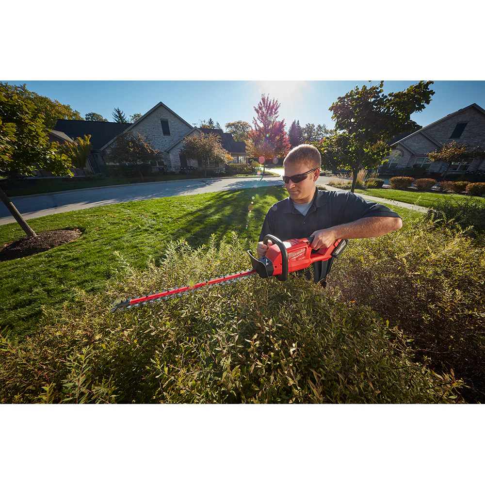 Milwaukee 2726-20, M18 FUEL™ 24" Hedge Trimmer (Tool Only) - Image 6