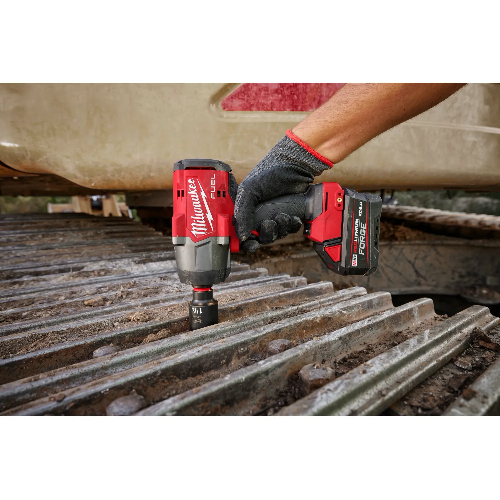 Milwaukee 2967-21F, M18 FUEL™ 1/2" High Torque Impact Wrench w/ Friction Ring FORGE™ Kit - Image 8