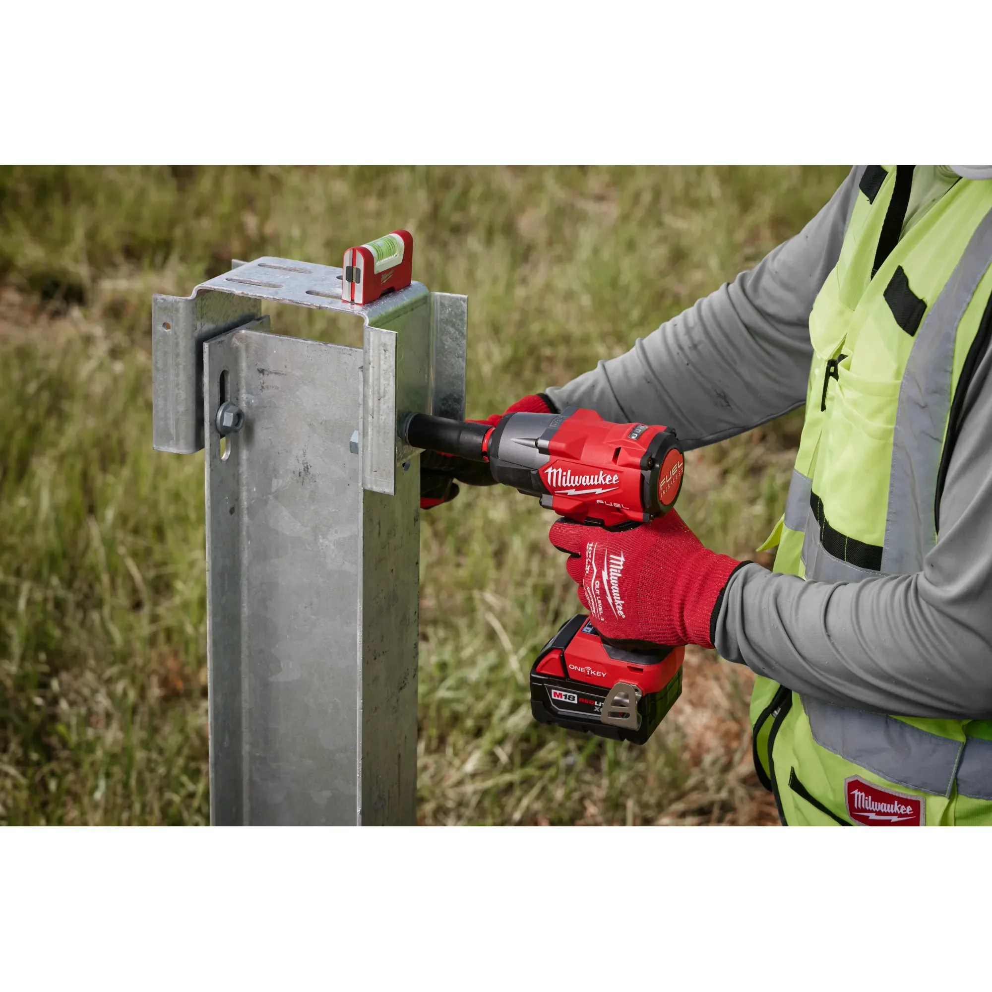 Milwaukee 3062-20, M18 FUEL™ ½" Controlled Mid-Torque Impact Wrench w/ TORQUE-SENSE™ - Image 6