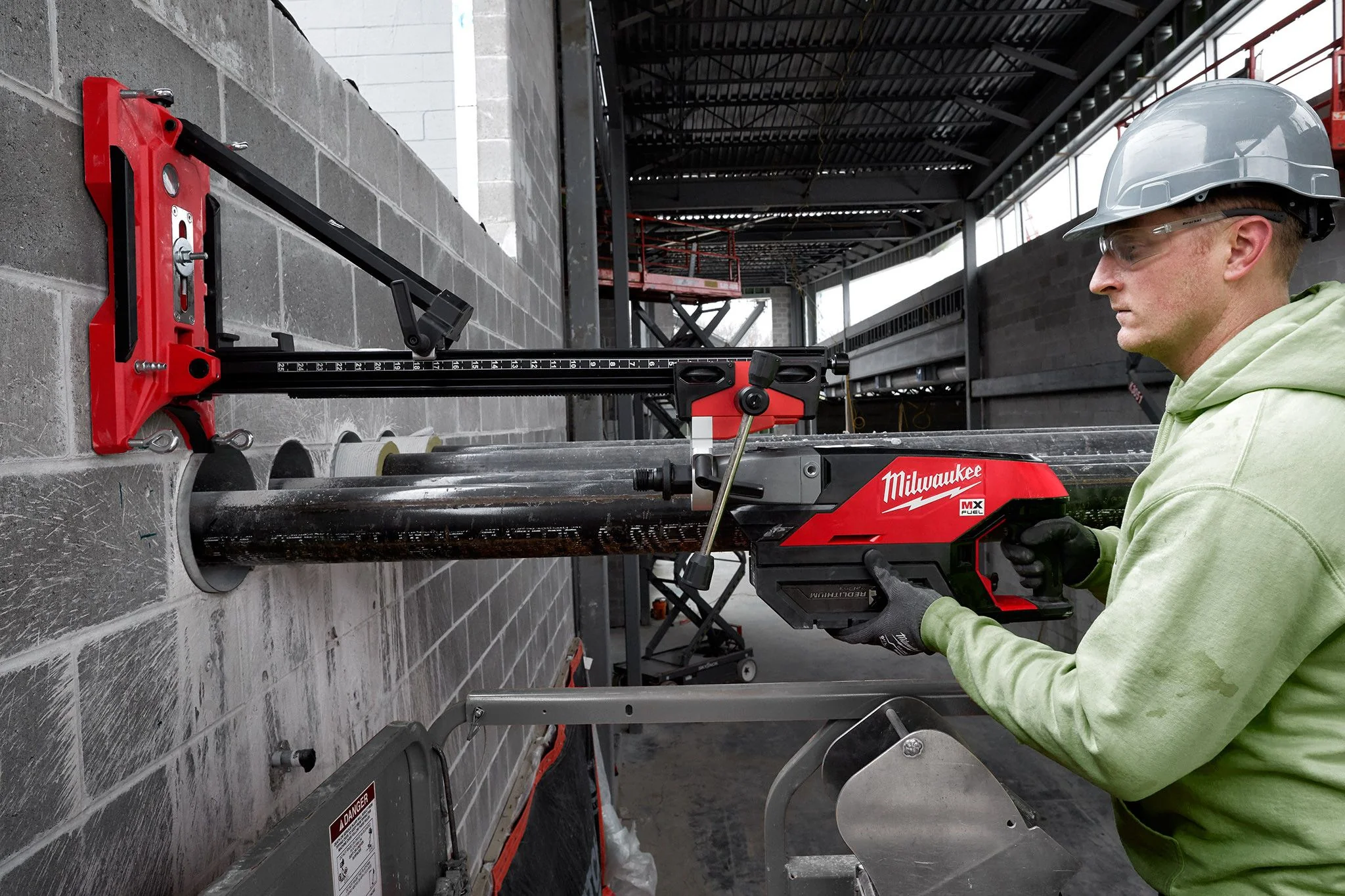 Milwaukee 3100, Cut-Off Saw Cart - Image 2