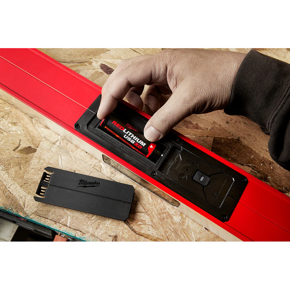 Milwaukee 48-11-2131, REDLITHIUM USB Battery (3.0 Ah) - Image 3