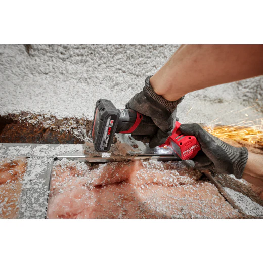 Milwaukee 48-11-2450, M12 REDLITHIUM™ HIGH OUTPUT™ XC5.0 Battery Pack - Image 3